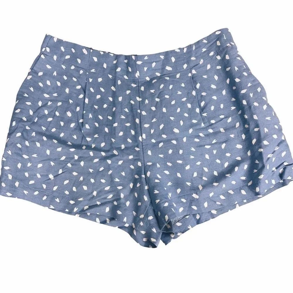 Loft Pleated Pull On Shorts in Blue Geographic Print size Large